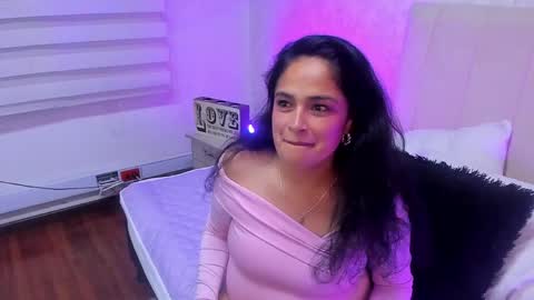 Milu online show from April 29, 2026, 5:00 am