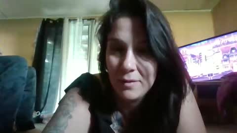 Elizabeth online show from May 24, 2026, 12:10 pm