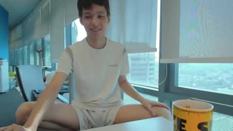 Snapshot of mamagaga19 chatting on April 18, 2026, 2:37 am Andrew Ooi online show from April 18, 2026, 2:37 am