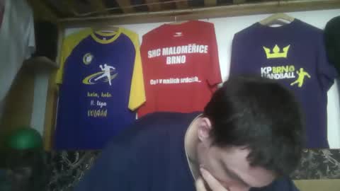 mamamia1789 online show from April 1, 2026, 9:21 am