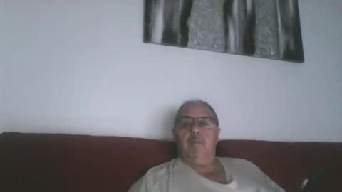OLDMANFREE online show from November 22, 2025, 9:47 pm