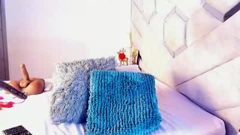 Snapshot of mami_soto chatting on May 25, 2026, 11:22 pm mami_soto online show from May 25, 2026, 11:22 pm