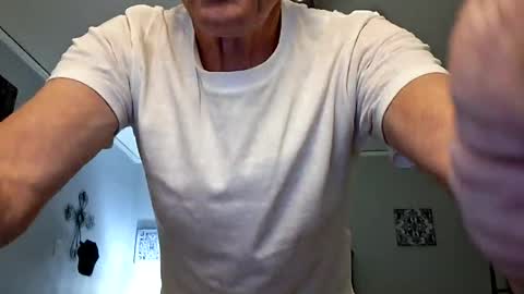 Snapshot of man4latinimennow chatting on May 24, 2026, 4:28 am man4latinimennow online show from May 24, 2026, 4:28 am