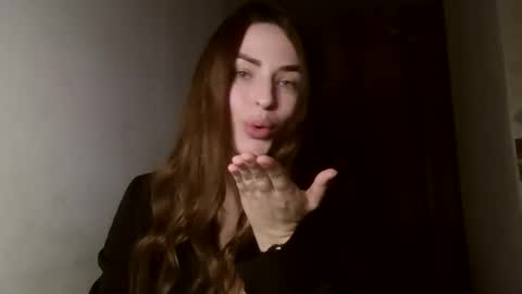 MandiBrooks online show from November 24, 2025, 3:45 pm