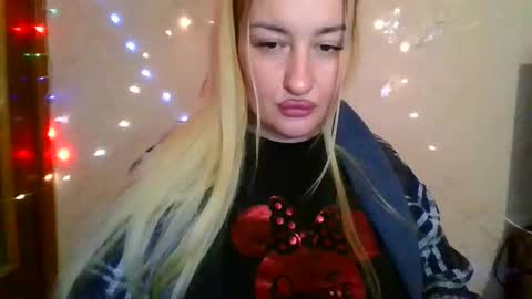 Mandy online show from December 3, 2025, 10:02 am