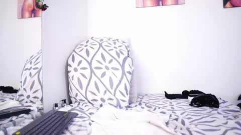 Snapshot of mandy_l33_ chatting on February 11, 2025, 12:28 am mandy_l33_ online show from February 11, 2025, 12:28 am