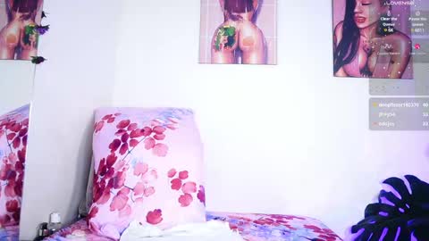 Snapshot of mandy_l33_ chatting on March 8, 2025, 2:12 am mandy_l33_ online show from March 8, 2025, 2:12 am