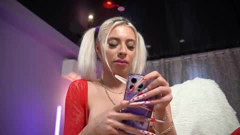 Snapshot of mandypeas chatting on February 19, 2026, 7:48 am Anto Lovense is Active My pleasure is in your hands Private is Open online show from February 19, 2026, 7:48 am