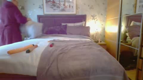 mangomann online show from March 10, 2025, 8:59 am