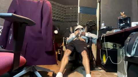 Mani4sexy online show from February 4, 2026, 9:20 pm