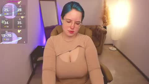 Snapshot of manic_pixie_ chatting on May 10, 2026, 3:28 pm manic_pixie_ online show from May 10, 2026, 3:28 pm