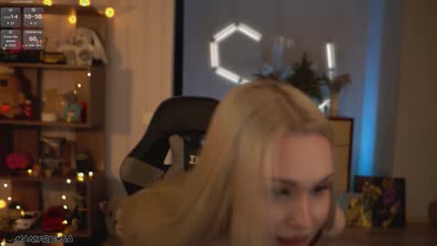 Amelie online show from February 11, 2026, 9:42 pm