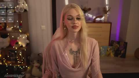Amelie online show from June 5, 2026, 7:08 pm