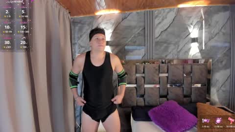 Snapshot of manson_and_zoe chatting on March 28, 2026, 11:21 am Manson and Zoe online show from March 28, 2026, 11:21 am