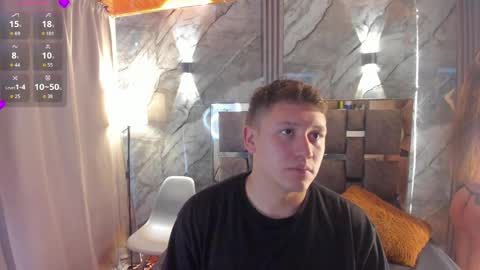 Snapshot of manson_and_zoe chatting on April 9, 2026, 11:37 am Manson and Zoe online show from April 9, 2026, 11:37 am