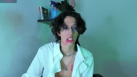 Snapshot of manu_vera8 chatting on October 31, 2025, 7:26 pm Manuel online show from October 31, 2025, 7:26 pm