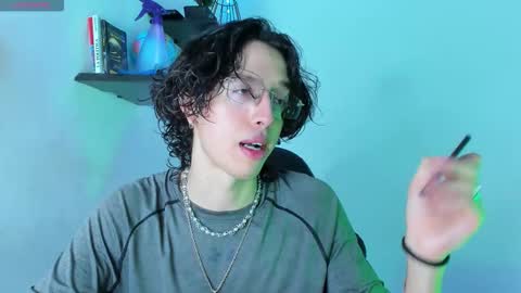 Snapshot of manu_vera8 chatting on November 4, 2025, 3:38 am Manuel online show from November 4, 2025, 3:38 am