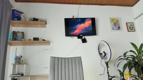 manucute 23  online show from February 3, 2026, 2:55 pm