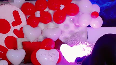 Snapshot of manuela_kingsley chatting on February 14, 2025, 5:46 pm Manuela Kingsley online show from February 14, 2025, 5:46 pm