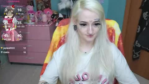 Snapshot of manuela_unicorn chatting on May 21, 2026, 9:11 pm Manuela online show from May 21, 2026, 9:11 pm