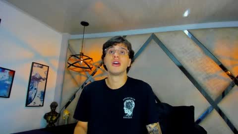 Manuel online show from April 2, 2026, 4:32 am