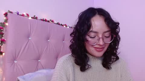 Snapshot of manumeow_ chatting on January 12, 2025, 1:21 am Manu online show from January 12, 2025, 1:21 am