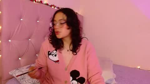 Snapshot of manumeow_ chatting on March 9, 2025, 11:03 pm Manu online show from March 9, 2025, 11:03 pm