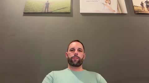 manynaaamess online show from December 18, 2025, 5:52 pm