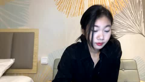 maodom online show from February 22, 2025, 9:23 am