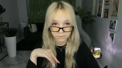 Snapshot of maoqibeverly chatting on May 3, 2026, 5:24 am Maoqi online show from May 3, 2026, 5:24 am