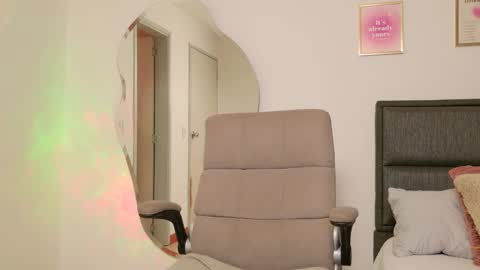     online show from March 11, 2025, 2:32 am