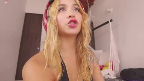 Mara Independent Model online show from January 6, 2026, 4:54 pm