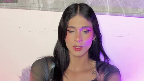 Snapshot of mara_friendboy chatting on January 22, 2025, 7:56 pm Mara online show from January 22, 2025, 7:56 pm