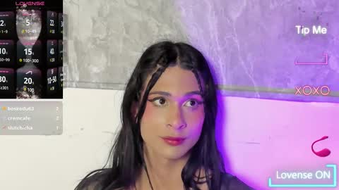 Snapshot of mara_friendboy chatting on January 22, 2025, 10:59 pm Mara online show from January 22, 2025, 10:59 pm