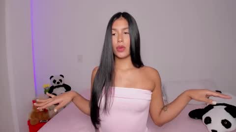 Snapshot of maragirl chatting on November 6, 2025, 11:15 pm Mara online show from November 6, 2025, 11:15 pm