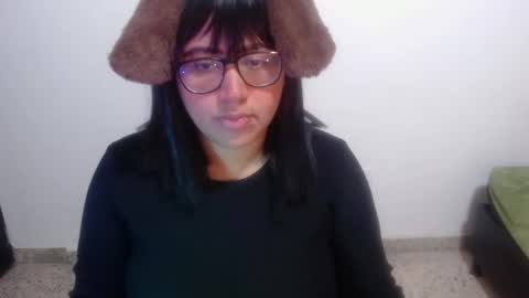 Mara Silk online show from September 24, 2025, 1:36 pm