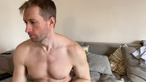 alex marvelxx online show from April 3, 2026, 6:33 am