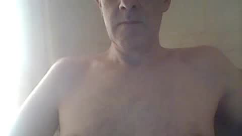 marcekir online show from January 6, 2025, 8:39 pm