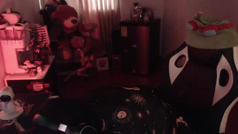 marcela2101s online show from June 26, 2026, 7:18 pm