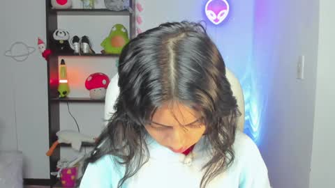 Marceline online show from December 12, 2024, 10:56 am