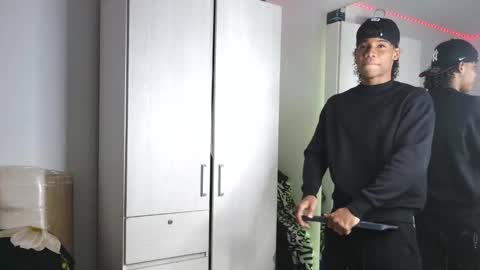 Snapshot of marcelo_dosantos77 chatting on October 29, 2025, 7:48 pm MARCELO online show from October 29, 2025, 7:48 pm