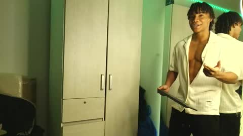 Snapshot of marcelo_dosantos77 chatting on November 25, 2025, 3:56 pm MARCELO online show from November 25, 2025, 3:56 pm