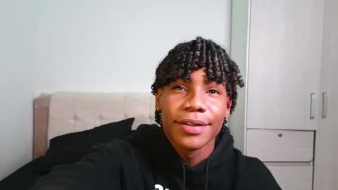 Snapshot of marcelo_dosantos77 chatting on February 26, 2026, 3:55 pm MARCELO online show from February 26, 2026, 3:55 pm