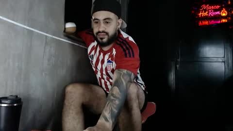 marco_aure online show from May 11, 2026, 1:11 am