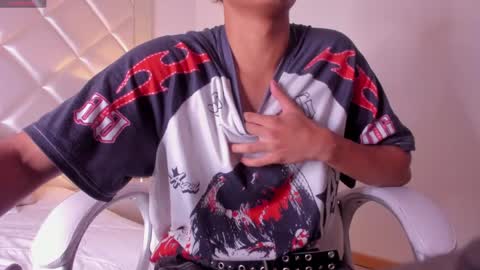Snapshot of marco_deluxe chatting on April 27, 2026, 11:30 am marco_deluxe online show from April 27, 2026, 11:30 am