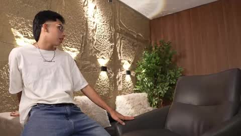 Marco and Ethan online show from October 7, 2025, 3:47 am