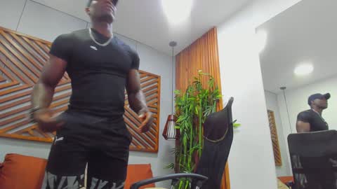 Marcusssss online show from February 5, 2025, 2:48 pm