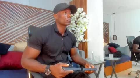 Marcusssss online show from October 21, 2025, 11:44 am