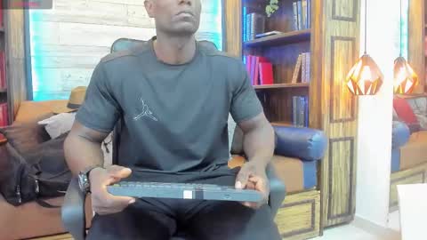 Marcusssss online show from November 26, 2025, 11:55 am