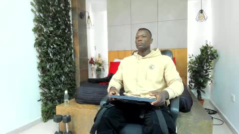 Marcusssss online show from May 14, 2026, 12:23 pm